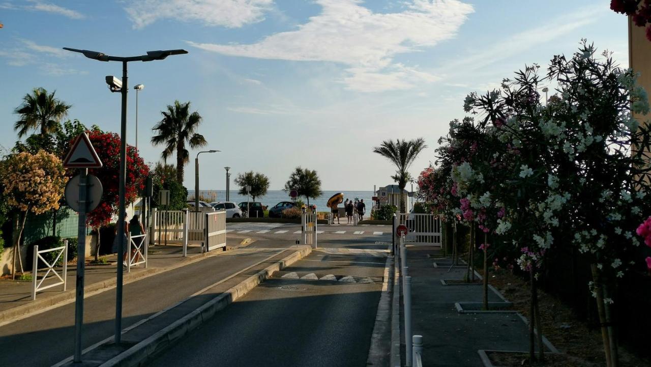 Au Clair De La Dune Saint-Cyr-sur-Mer Exterior photo